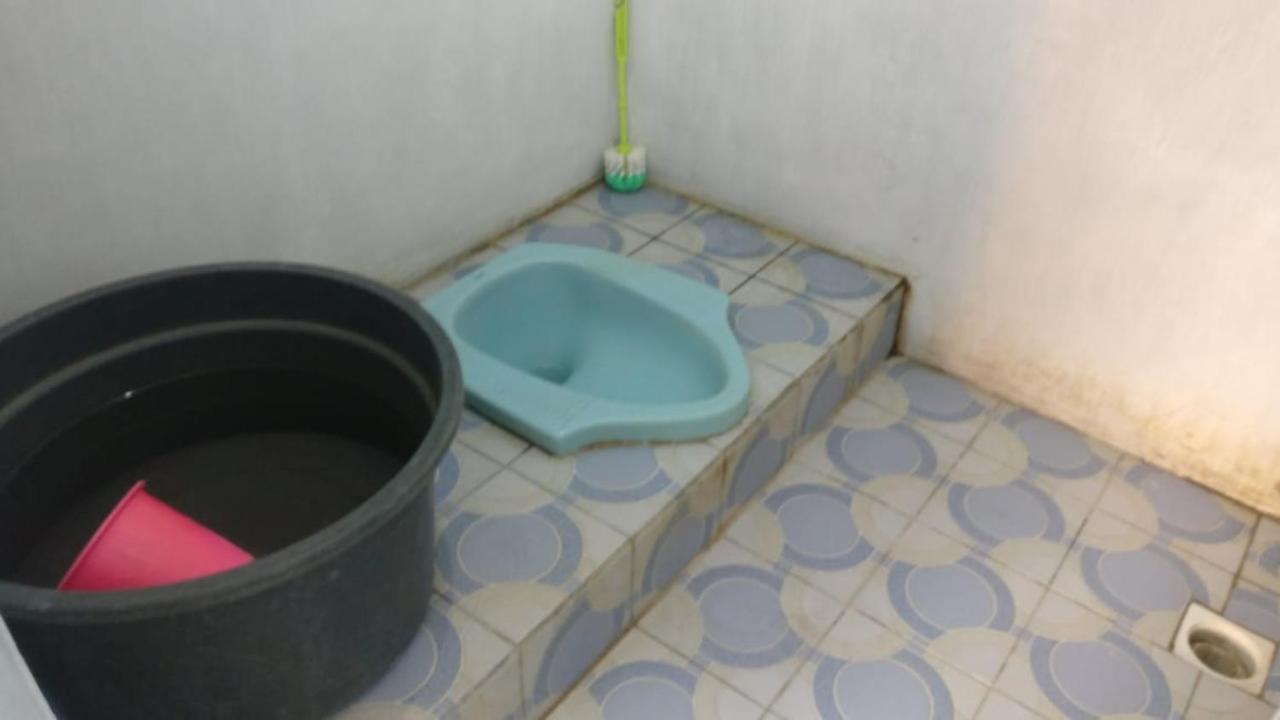 Gerbang Banyu Langit Cottage Bantul Exterior foto